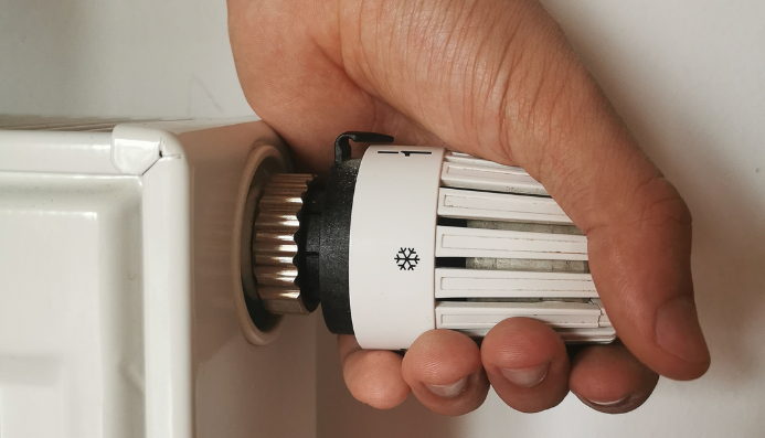 Replace a Radiator Thermostat